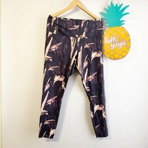 MPG | Purple/Pink Paint Stroke Performance High Waisted Leggings - 1X